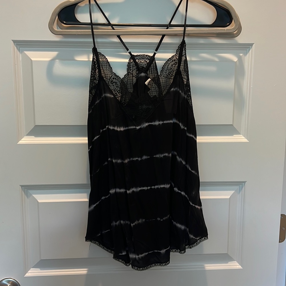 Love Stitch black and white cami with lace detail
